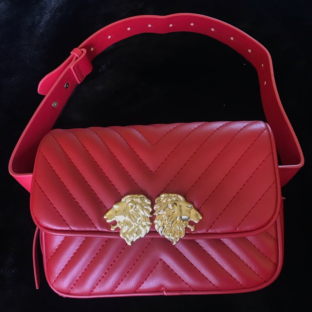 Zara Crossbody Beltbag with Lionhead Detail - Red